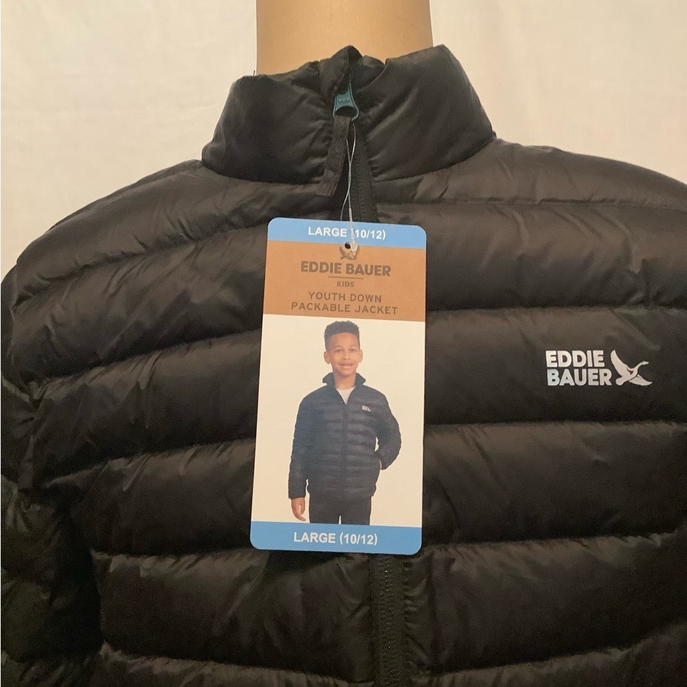 Eddie Bauer Boys’ L Black Puffer Jacket with Quilted Design - Picture 8 of 11